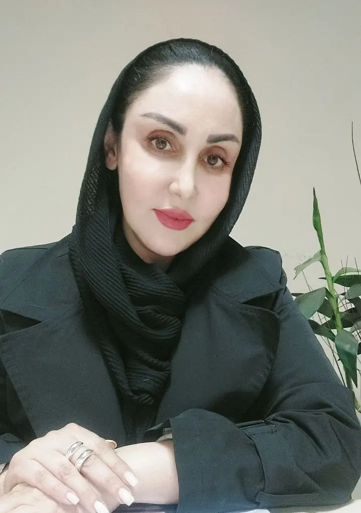 آوا فتحی زاده