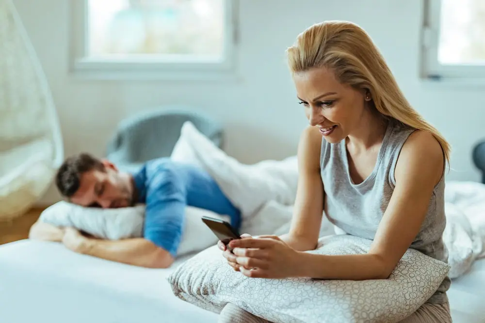 خیانت چیست؟ تعریفی فراتر از جسم
