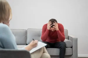 خاطرات سنگین گذشته: راهنمای جامع شناخت و درمان اختلال استرس پس از سانحه (PTSD)